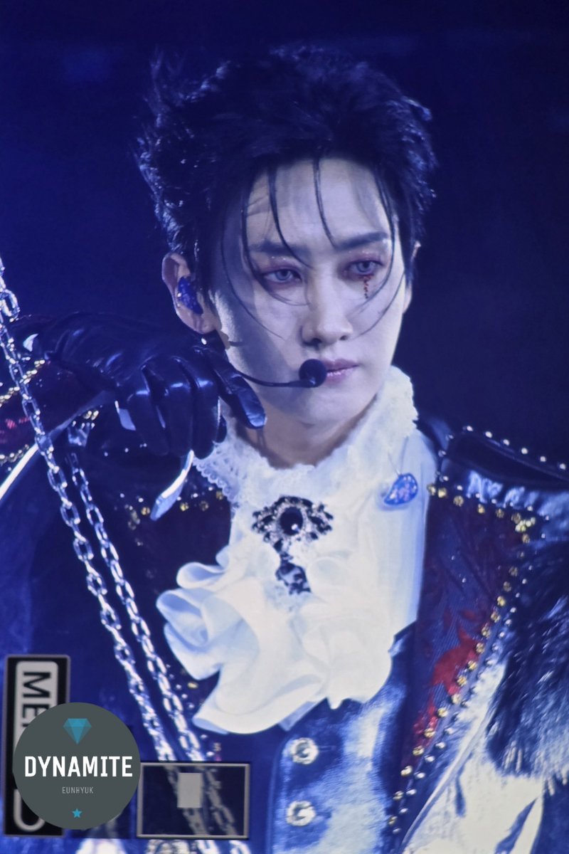 DYNAMITE💎 tweet media