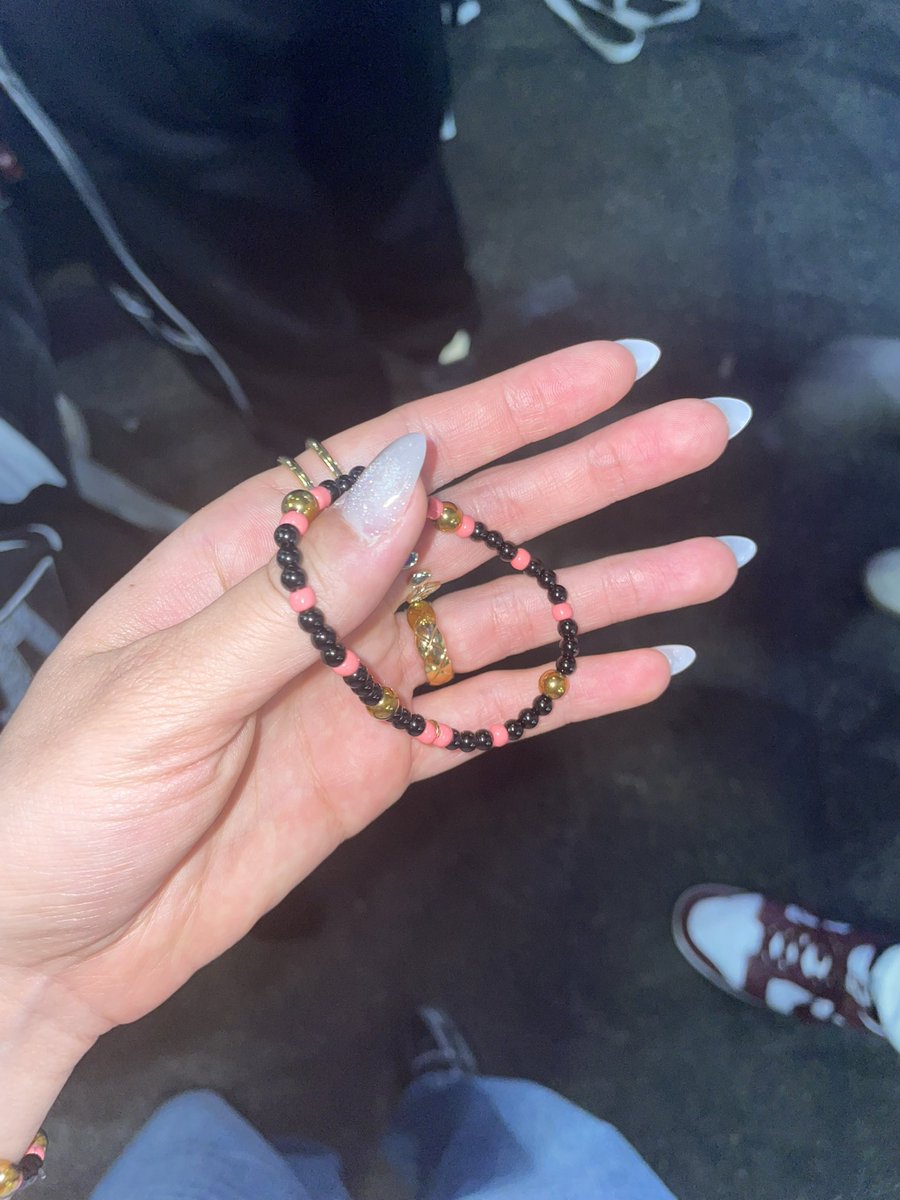 HND pomme 🍎 tweet media