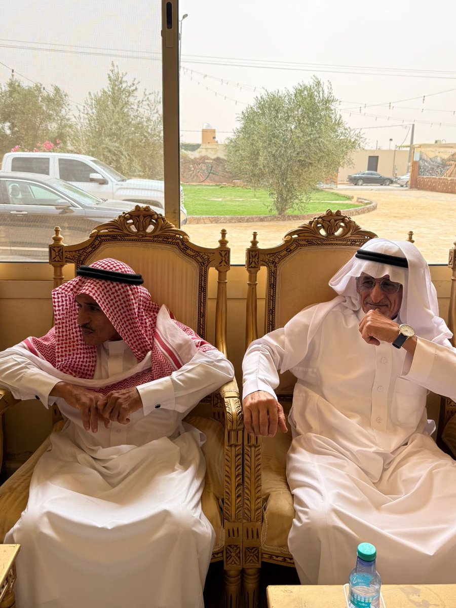 عائلة المدبل tweet media