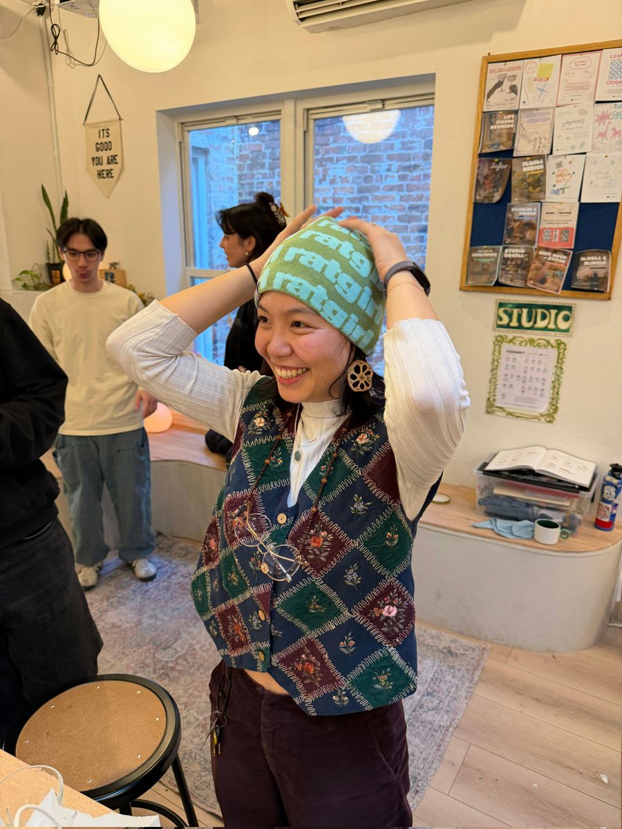 caroline tweet media