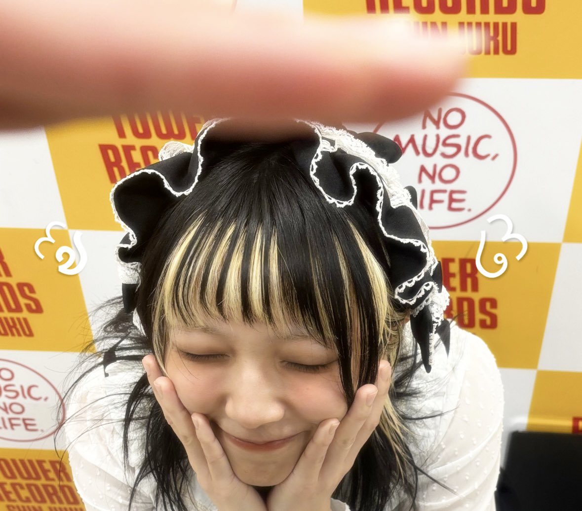 キュウ tweet media