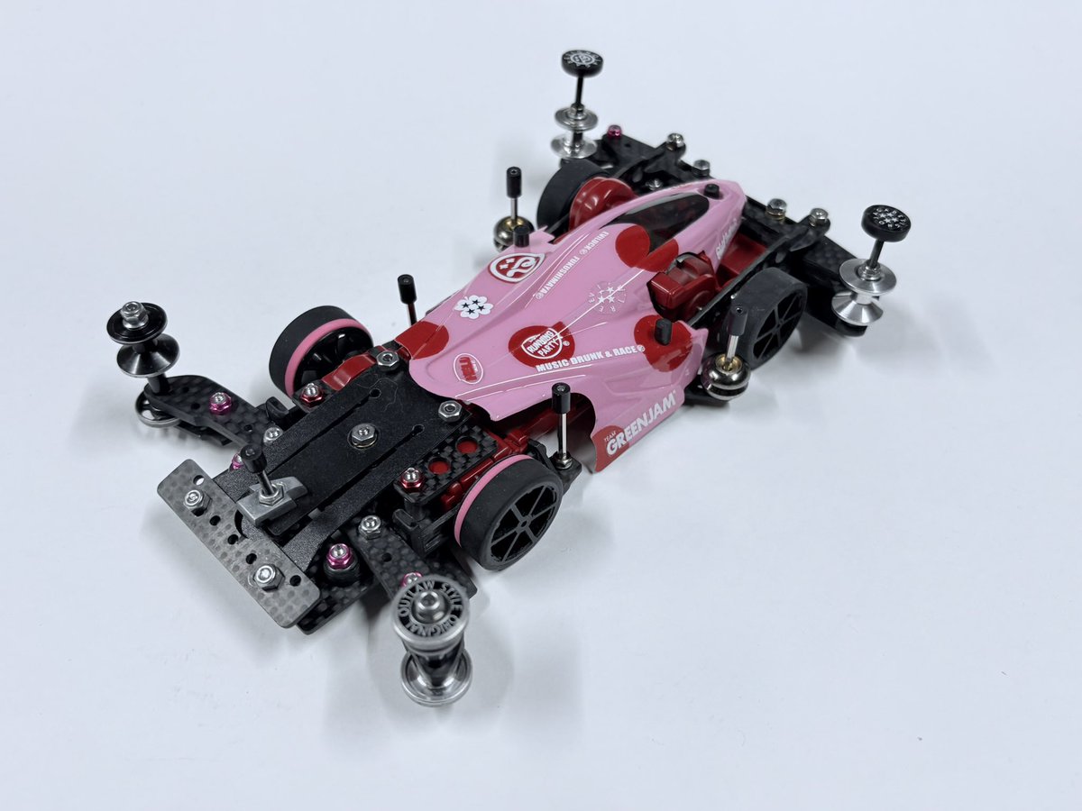 トシ－・T tweet media