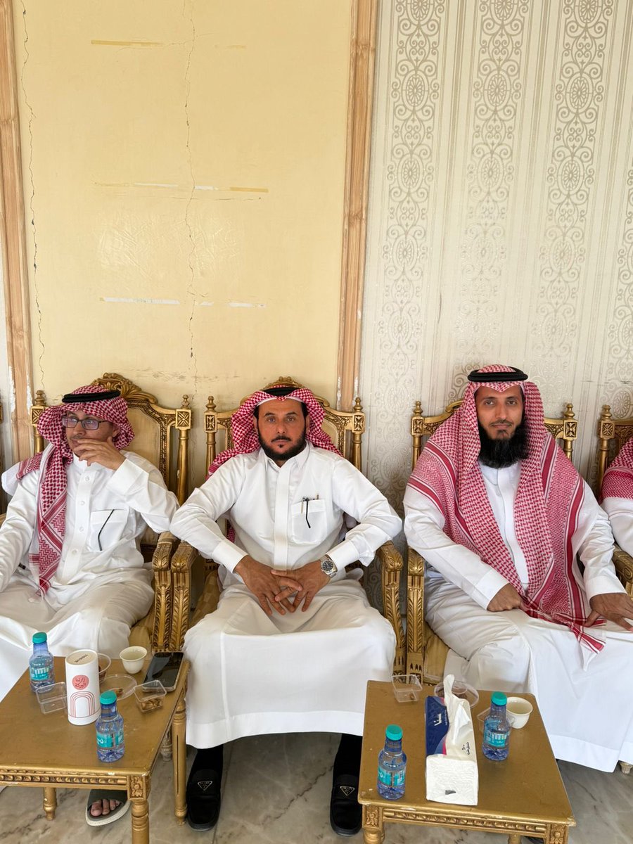 عائلة المدبل tweet media