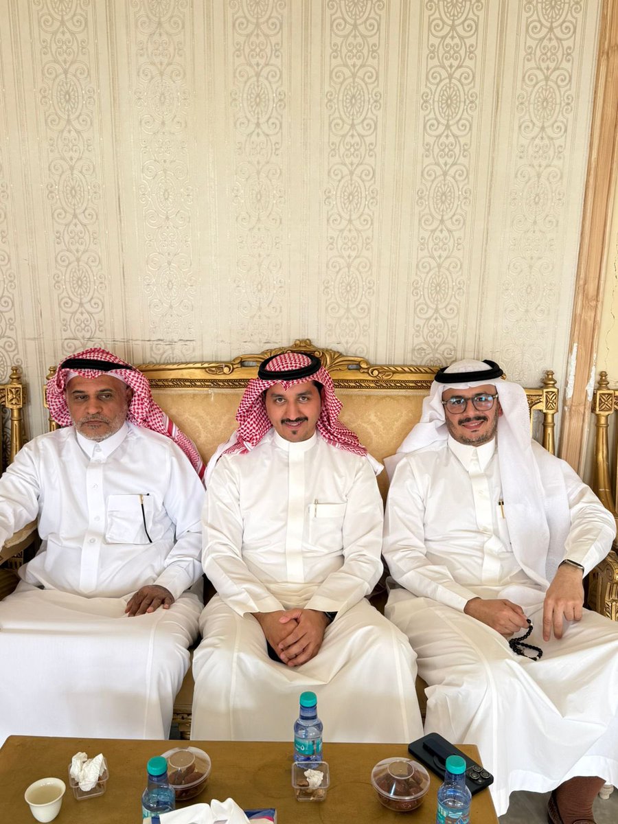 عائلة المدبل tweet media