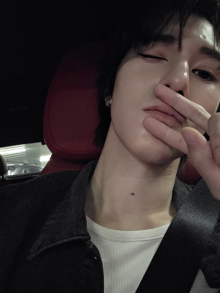 𝙢𝙞𝙢𝙚𝙬 tweet media