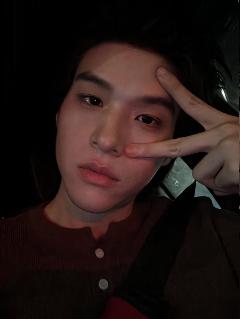 𝙢𝙞𝙢𝙚𝙬 tweet media