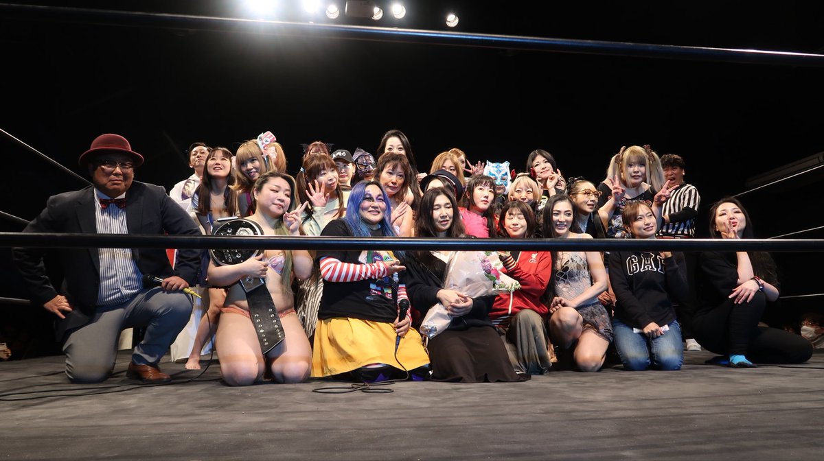 rikofukuyama's tweet photo. 2月の
#CPEキャットファイト にて
#伊織涼子 さんと
#殺処分ゼロ支援活動を

いつも みなさん
ありがとうございます https://t.co/inrUVmczX1