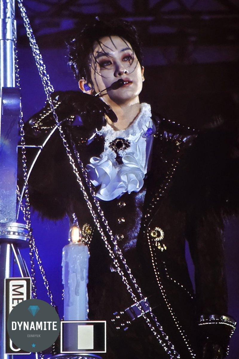 DYNAMITE💎 tweet media