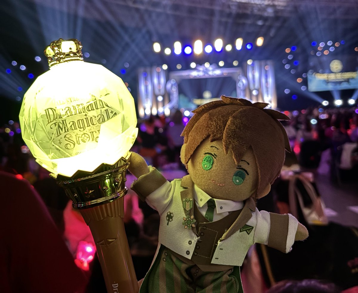 🍌🍌 tweet media