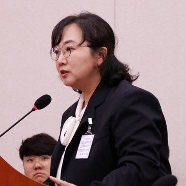 글로세움 tweet media