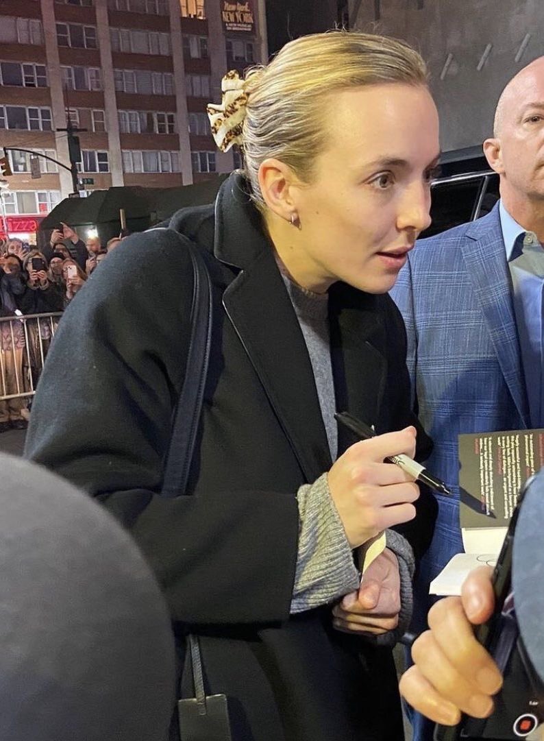 charlotte tweet media