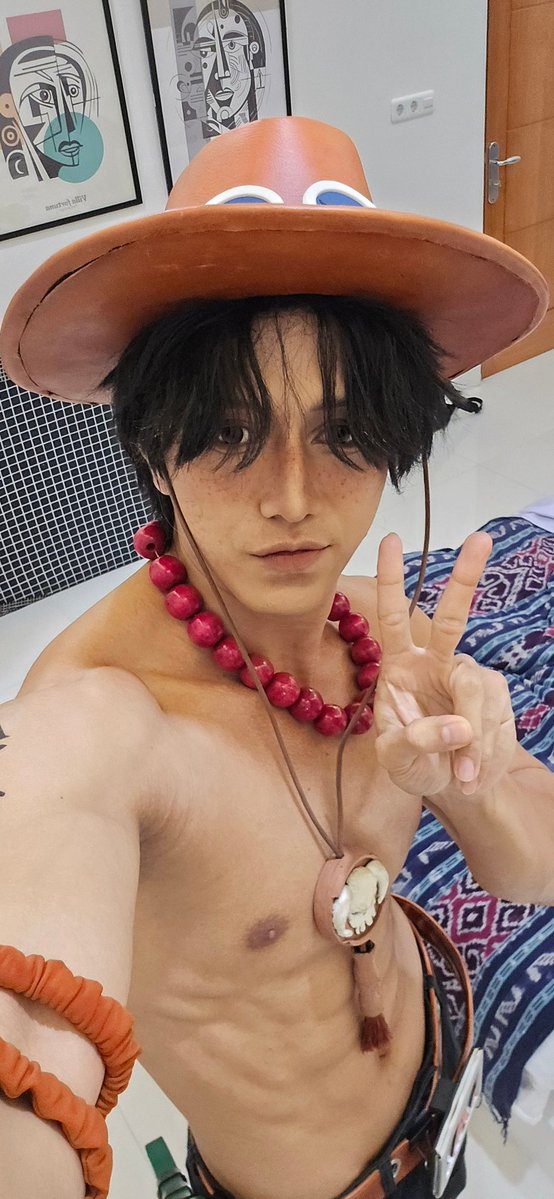 limcosfit tweet media