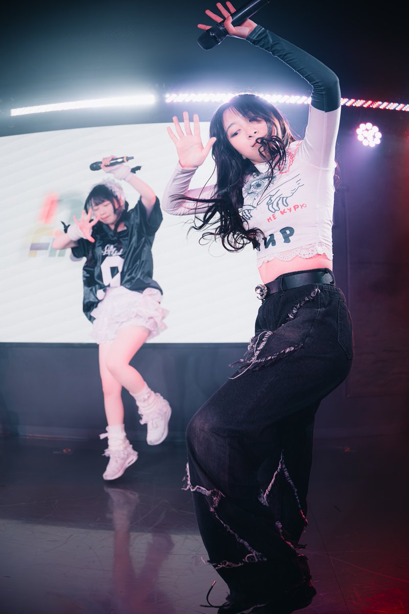 団結カメラ tweet media