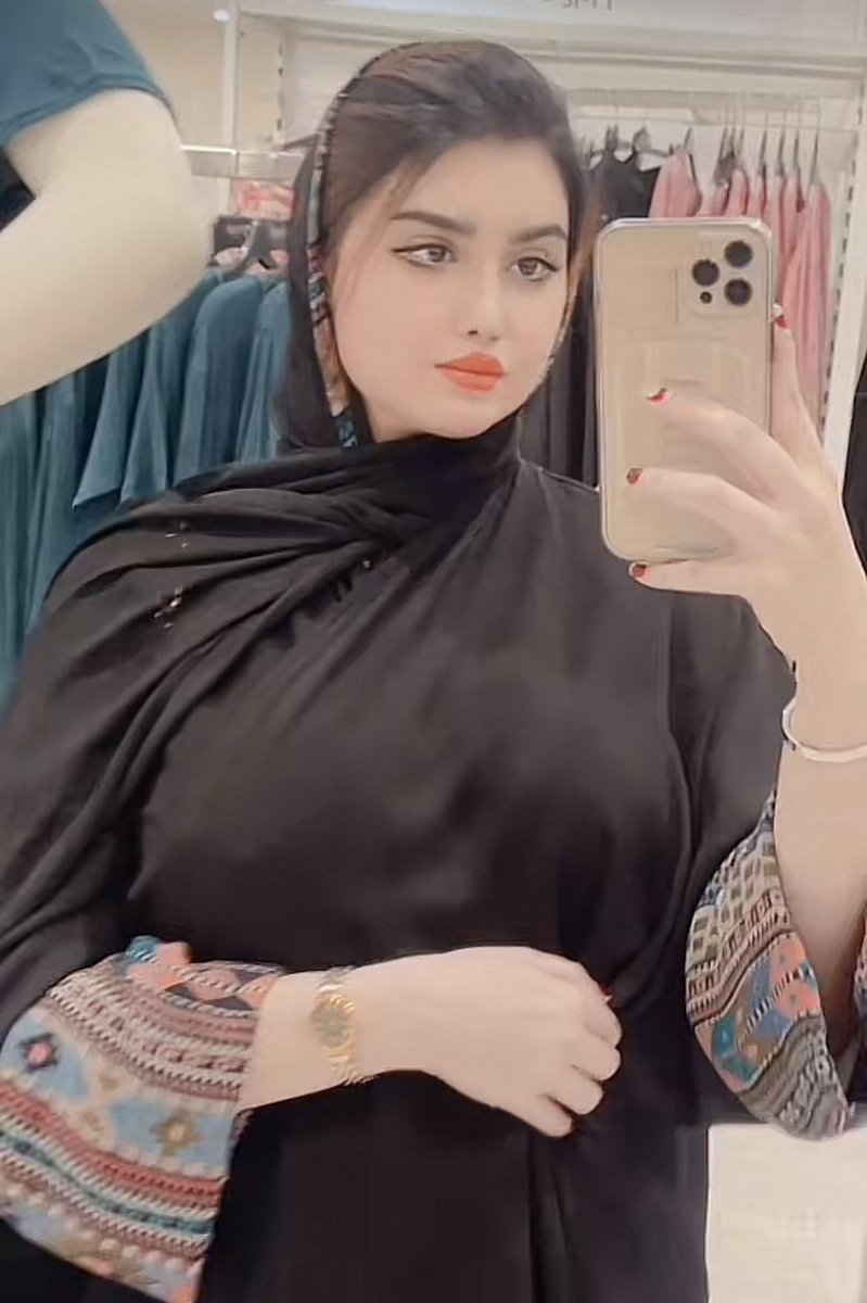 Irum Queen tweet media