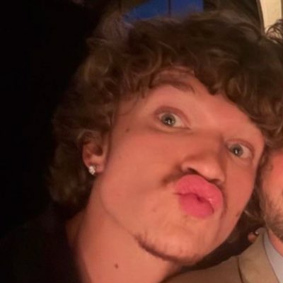 shane hollander hole updates tweet media