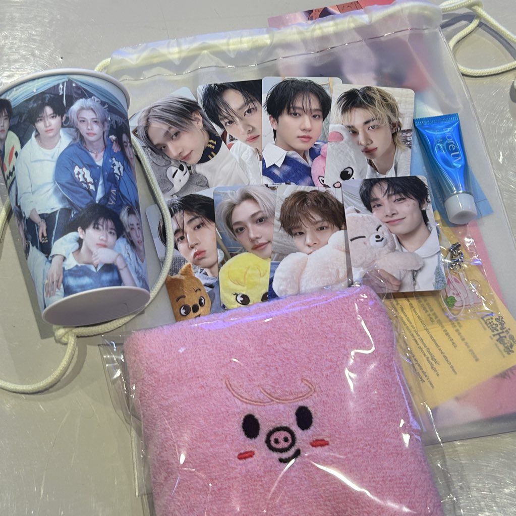 ipek🧃| saw skz tweet media