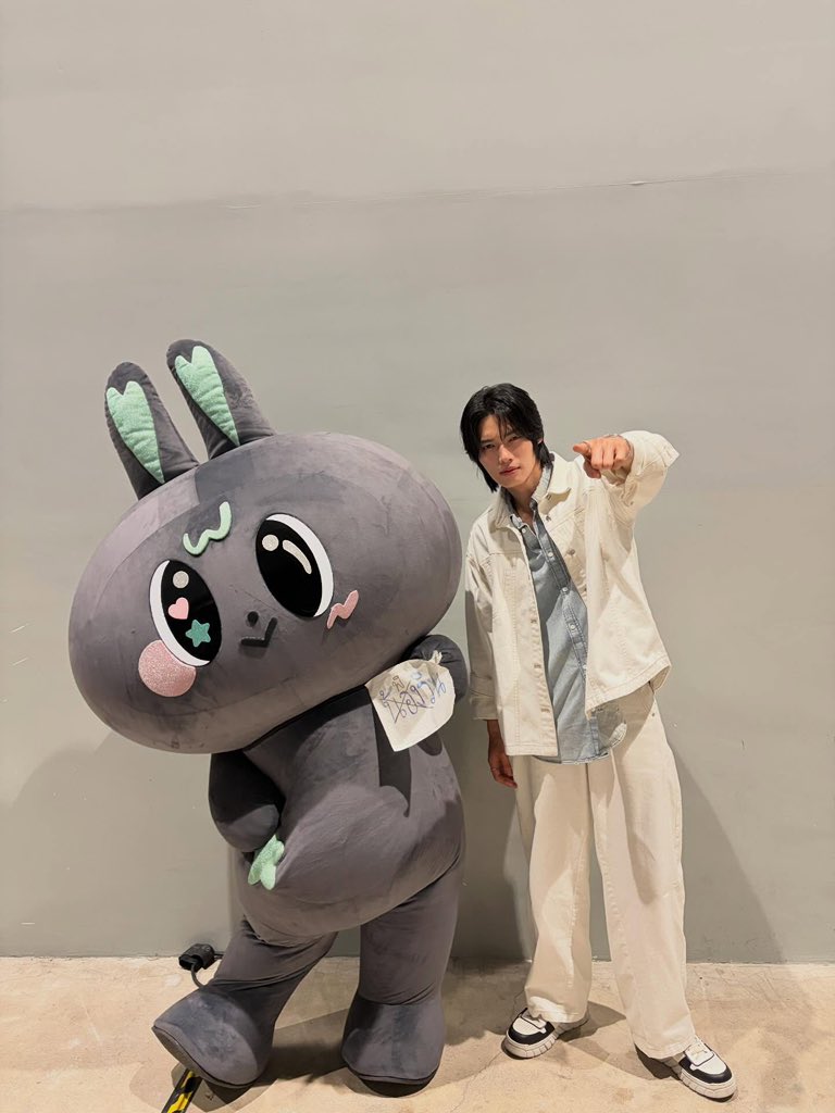 กู๊ดบอยของหม่าม๊า tweet media