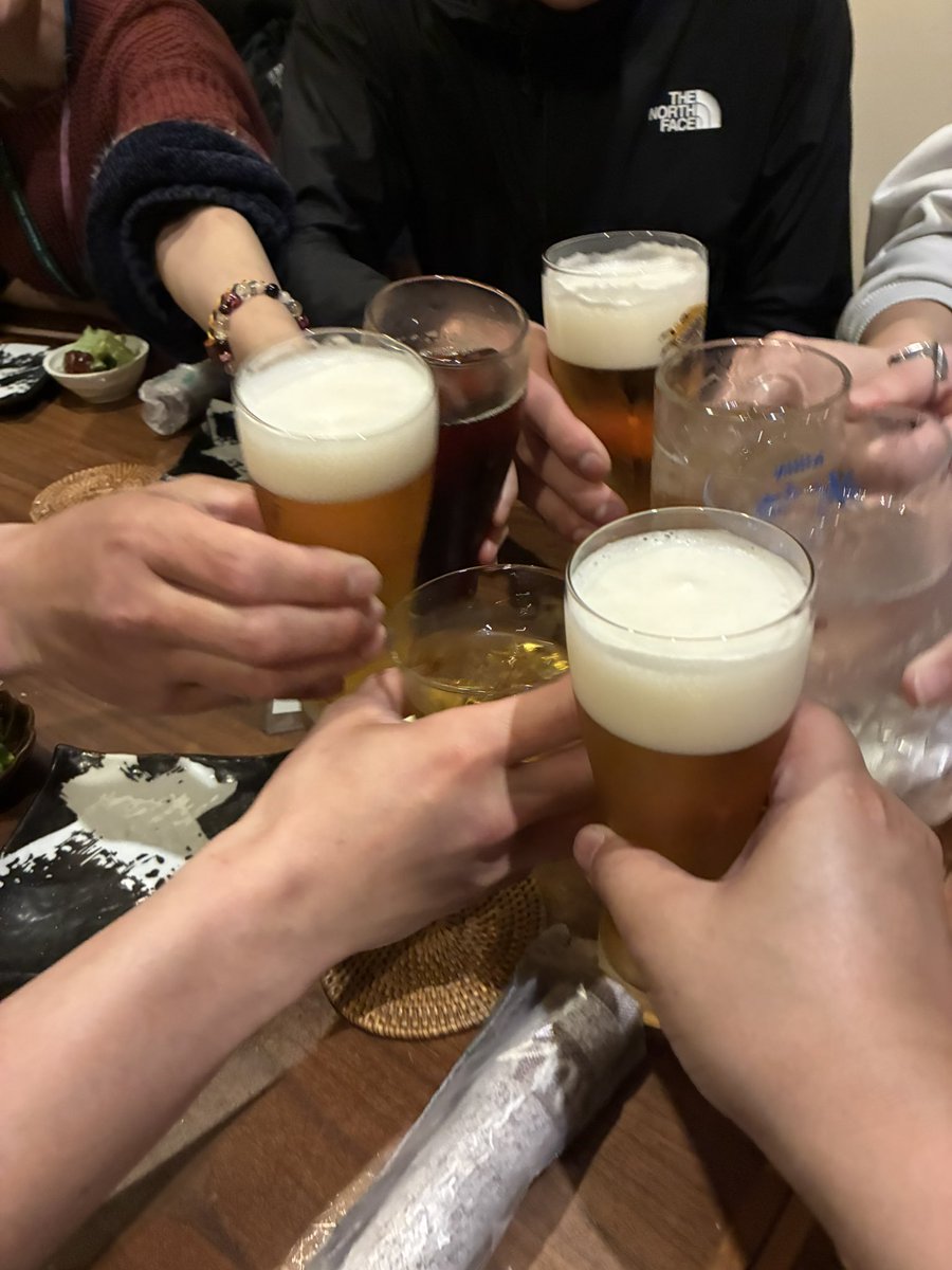 いろはす tweet media