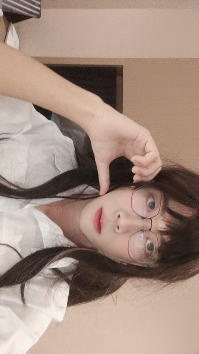 寒酱(重庆男娘，线下贴贴) tweet media