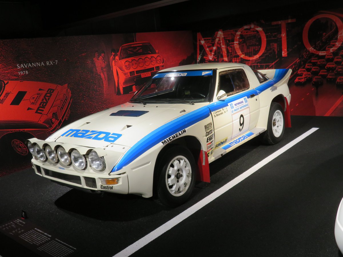 形而上のHEID tweet media