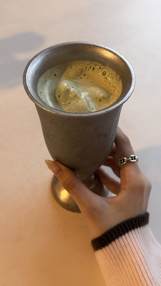 pong....🪽 tweet media