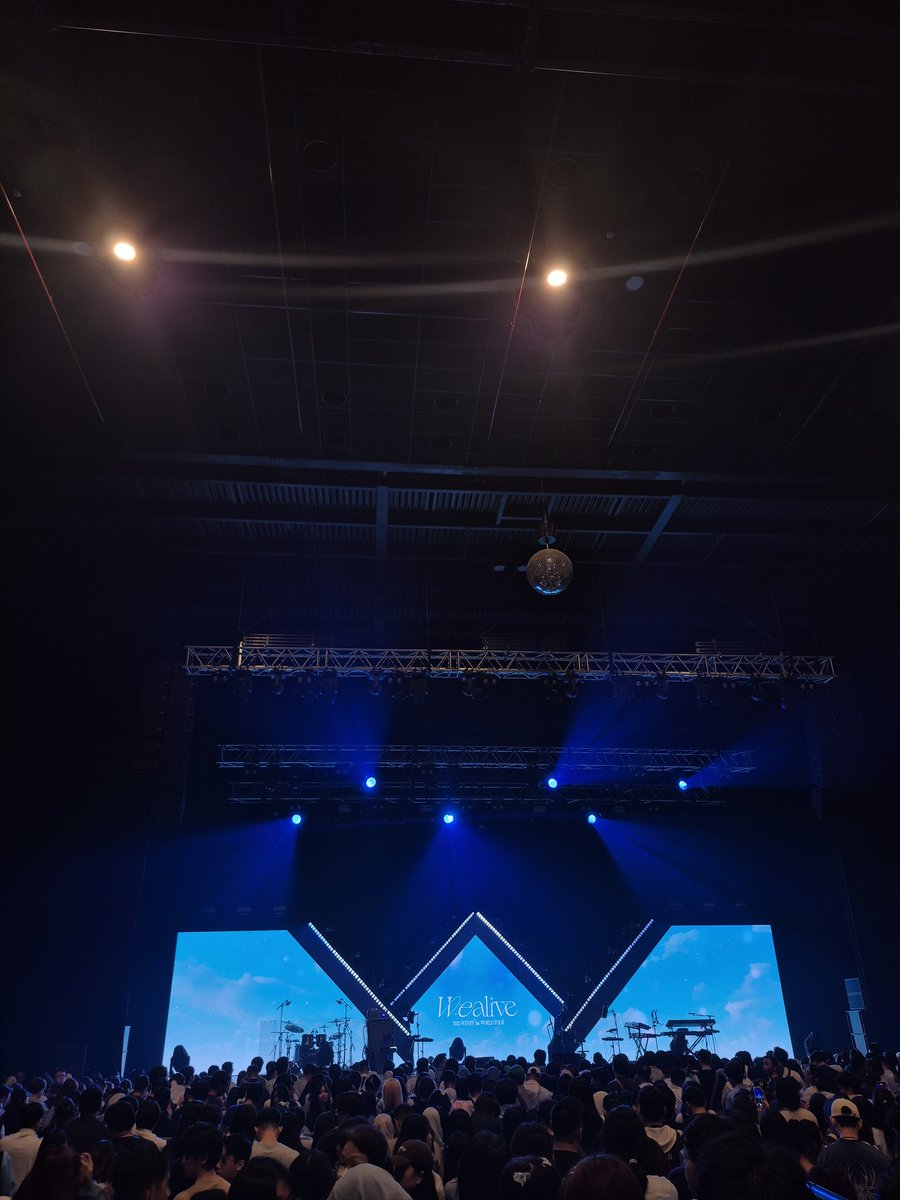 🩵☀ #Sunkiss tweet media