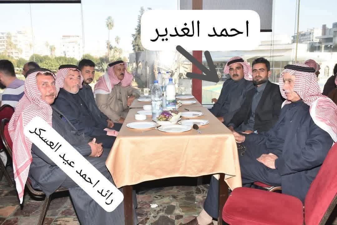 AlbakurBsm48183's tweet photo. شبيحة قرية حلبان - ريف ادلب 
1ـ حمدو الحالول العسكر مستلم سلاح وبطاقة
2ـ خالد العكيريش مستلم سلاح وبطاقة كان مقرب من اللواء فهد الجاسم  
3ـ رائد العيد العسكر مستلم سلاح وبطاقة
4ـ سليمان الحالول مستلم سلاح وبطاقة
5ـ احمد الغدير مستلم سلاح وبطاقةوكان يزرع أراضي في قرية سروج https://t.co/g3KDmR1jsN