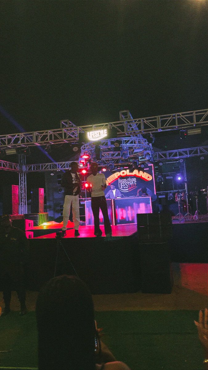 Tomii 💅 tweet media