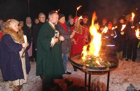 Corvo do Trovão ⨁ᛉ tweet media