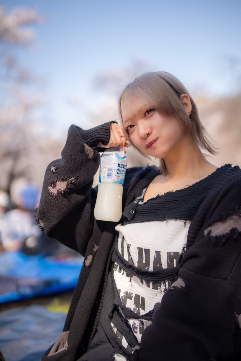 ねごろん tweet media