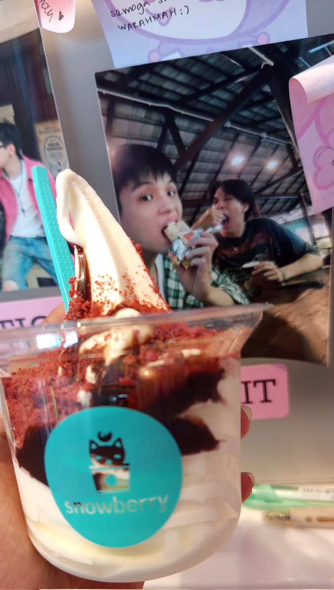 Hanie🍯 tweet media