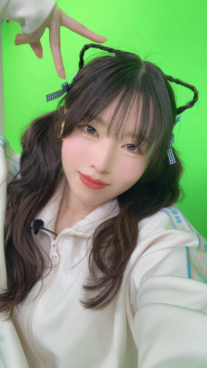 陽高 真白 tweet media