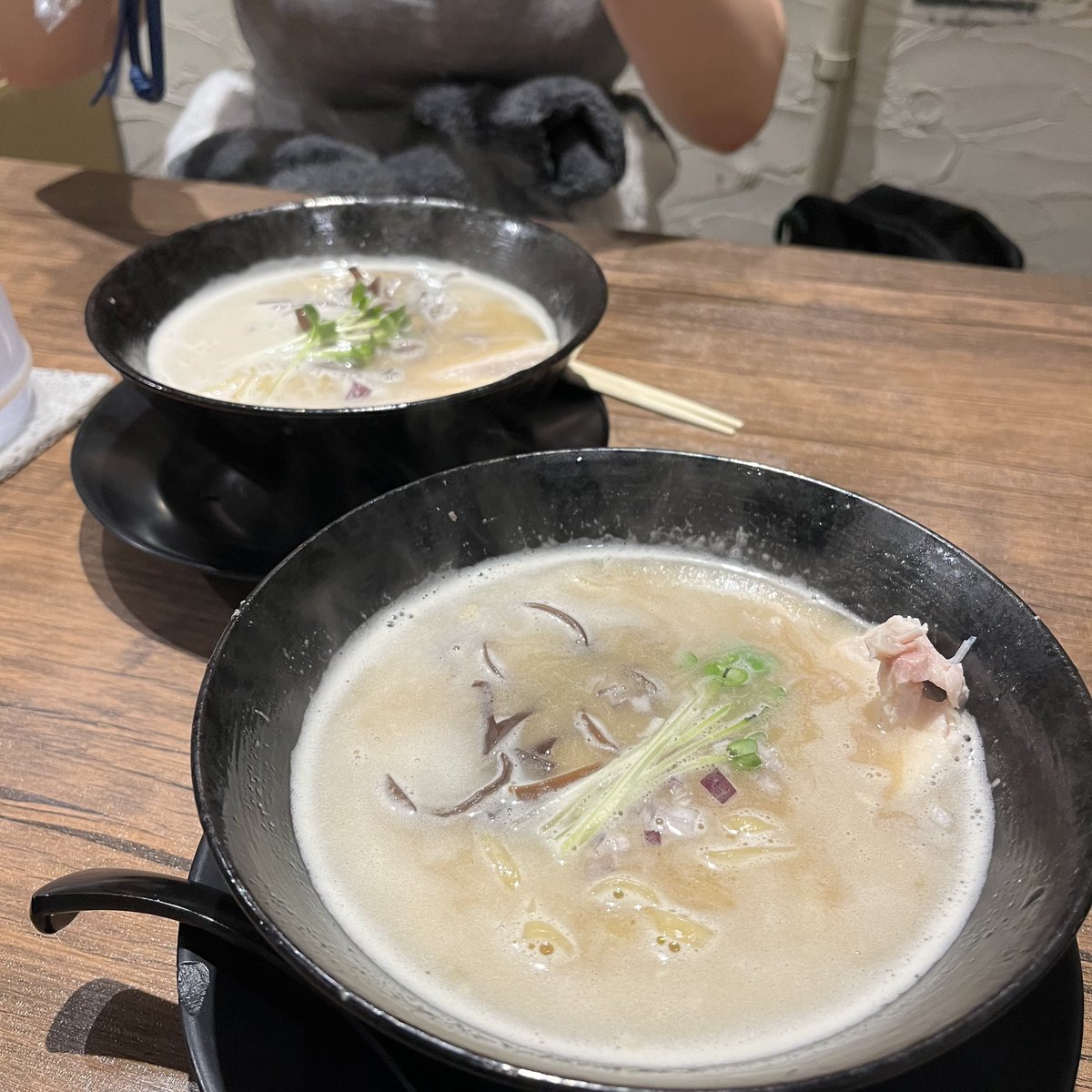 レレ(22) tweet media