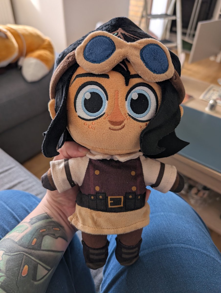 Dbluver 🦊 Foxes are superior ! 🐦🐝 | 💀🏵️💜🧡 tweet media