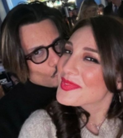 its.annaa tweet media