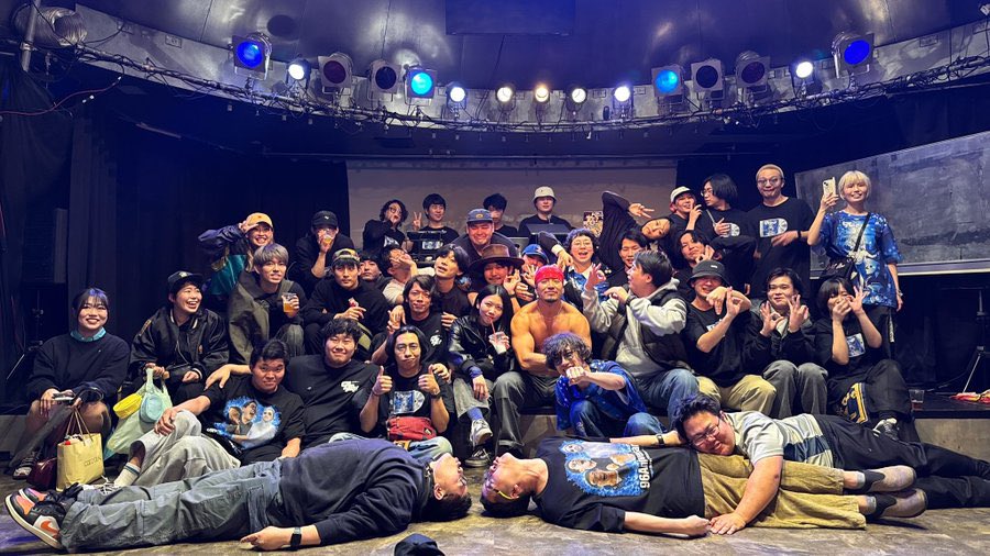 kagaku_a's tweet photo. #96アニバ
96年生まれでよかった。みんな本当にありがとう。コロナ以降ぶりの東京でしたが最高でした。お酒奢った人も奢ってくれた人も奢ってくれなかった人も全てが幸せになることを祈っています。

96年永幸あれ。 https://t.co/aCfcXfI40p