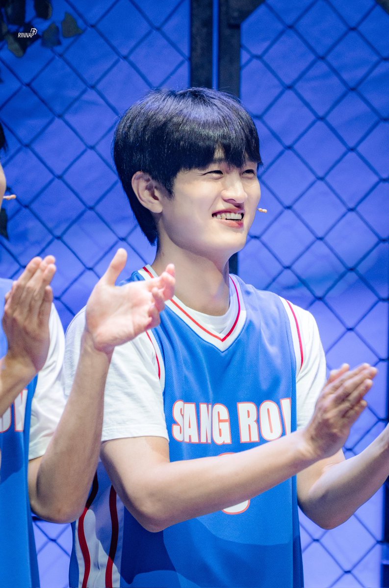 260404 1500 공연

뮤지컬 전설의 리틀 농구단 커튼콜

다인 | #장두환