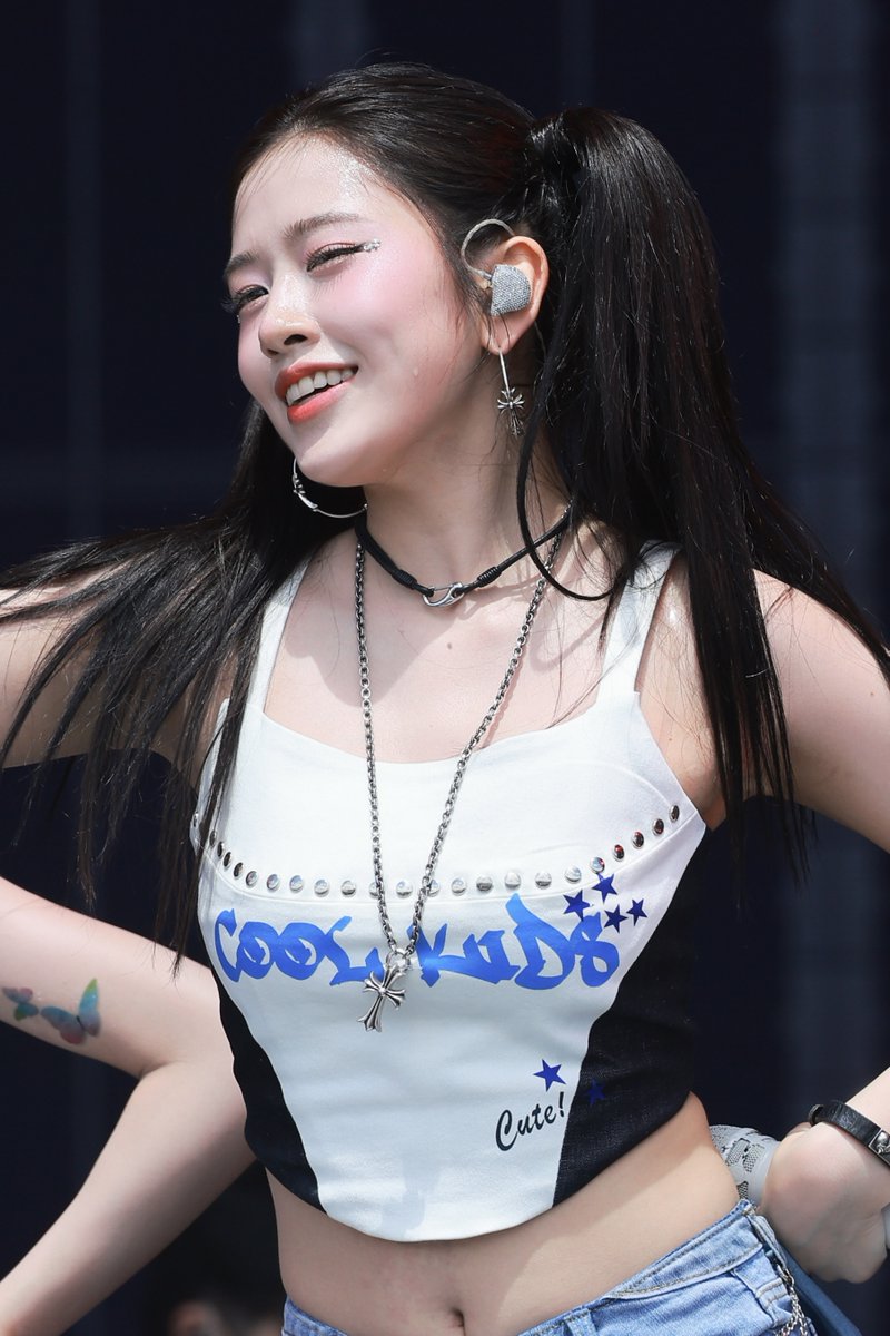 Kpop Data Shop tweet media