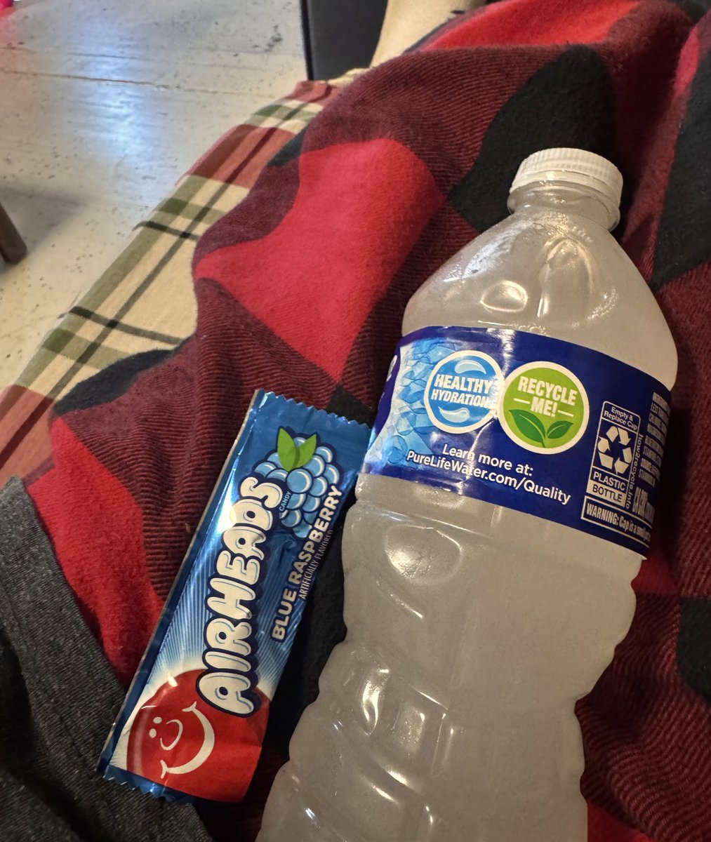 spawn -💤 tweet media