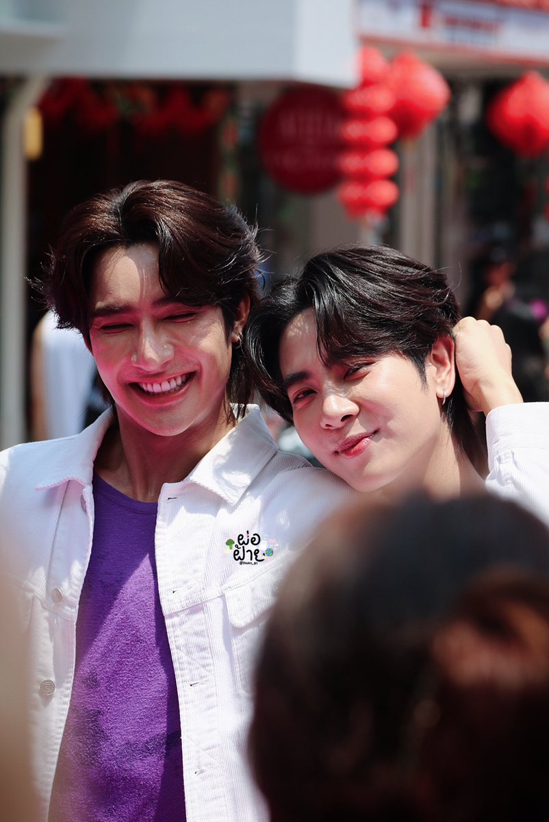 ヾ🍼 ฝอฝ้าย. 'ㅅ' เช่ากล้องเลนส์ดูที่ 📌 tweet media