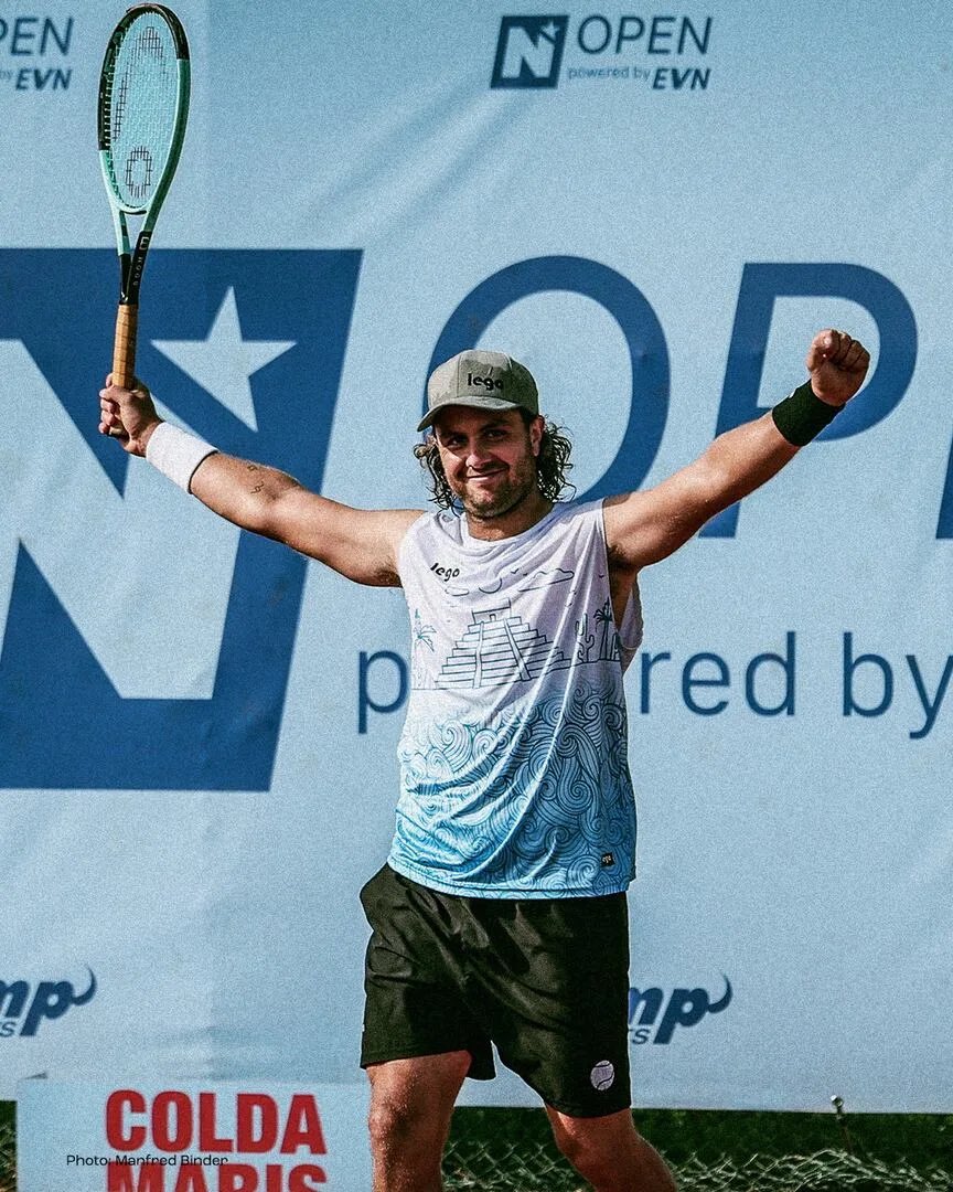 Christian tweet media