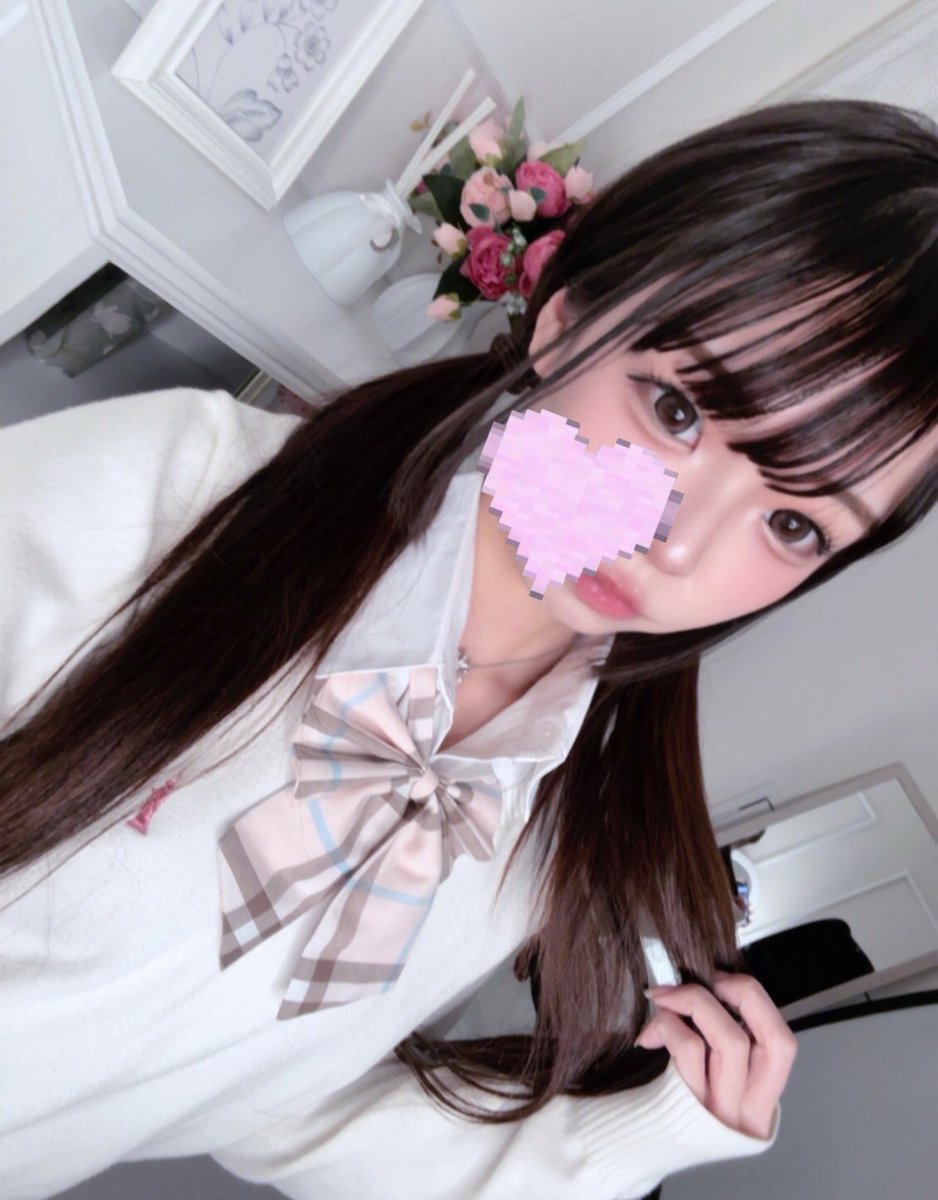 dangan_pomu's tweet photo. 次回24時50分～💕

☔️の中お誘い頂きありがとうございます(´•ω•`๑)♡

今日はお兄さまと
くっつきたいよ〜₍˄·͈༝·͈˄₎🐾

お兄さまは
犬派？猫派？

すずなは断然
猫派🐈‍⬛💘💘💘

今日はいっぱい
かまってしていい❔💕

会えたらいっぱい
なでなで��てね〜♡ https://t.co/9yHgoLJ462