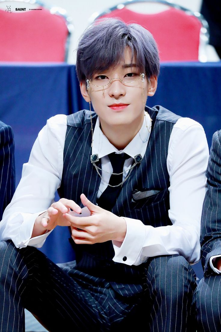 hourly wonwoo tweet media