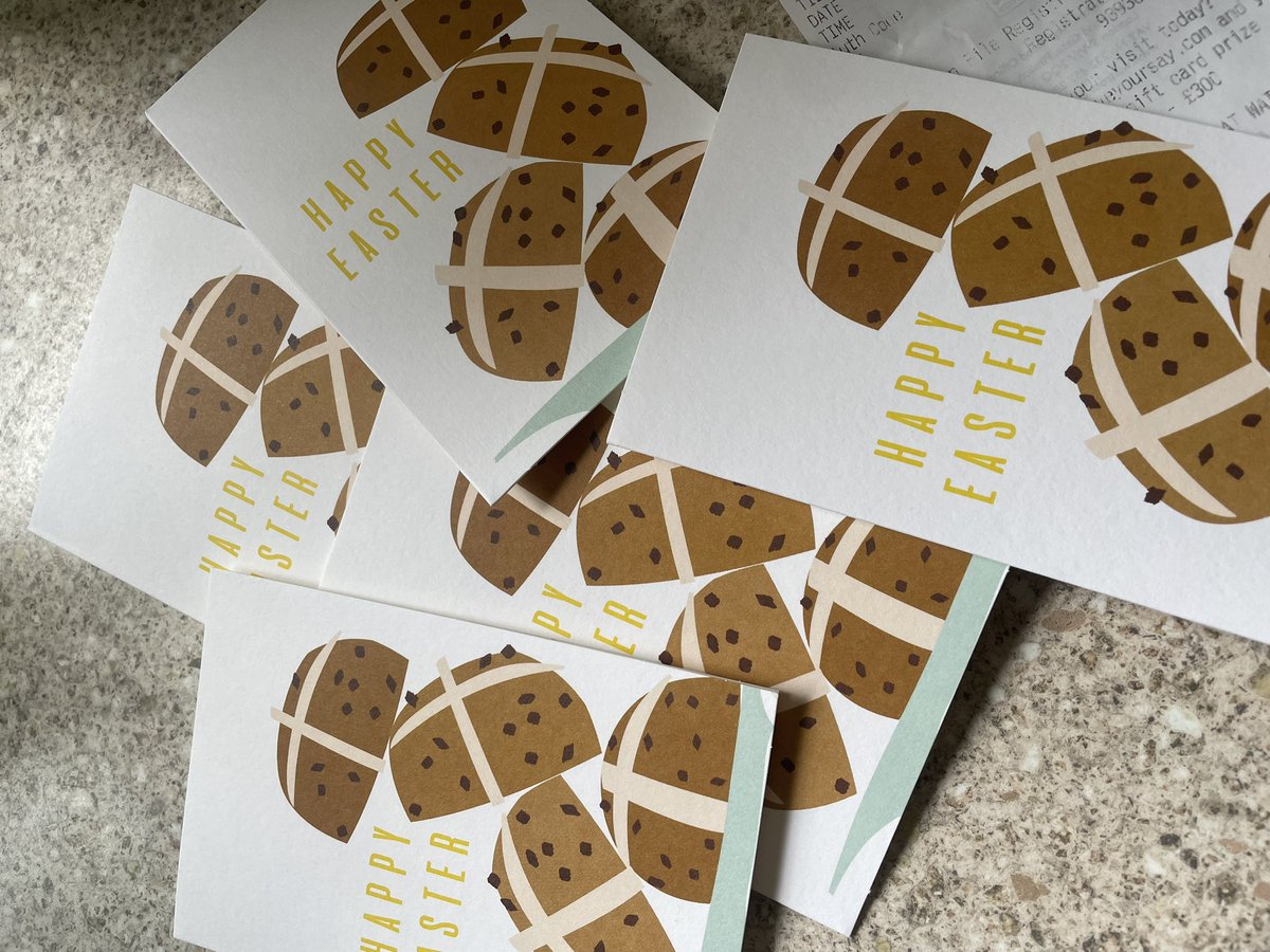 sumwyn's tweet photo. @waitrose Bought a pack of 6 Easter cards from your Holloway store, got home and found only 5 inside (despite 6 envelopes). Bit frustrating, especially as I need them for a church service this evening @OLHofChristians @SanktusWelfare @CarolineGardn https://t.co/ychobCvkem