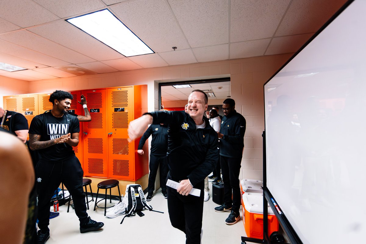 Wichita State Men's Basketball tweet media