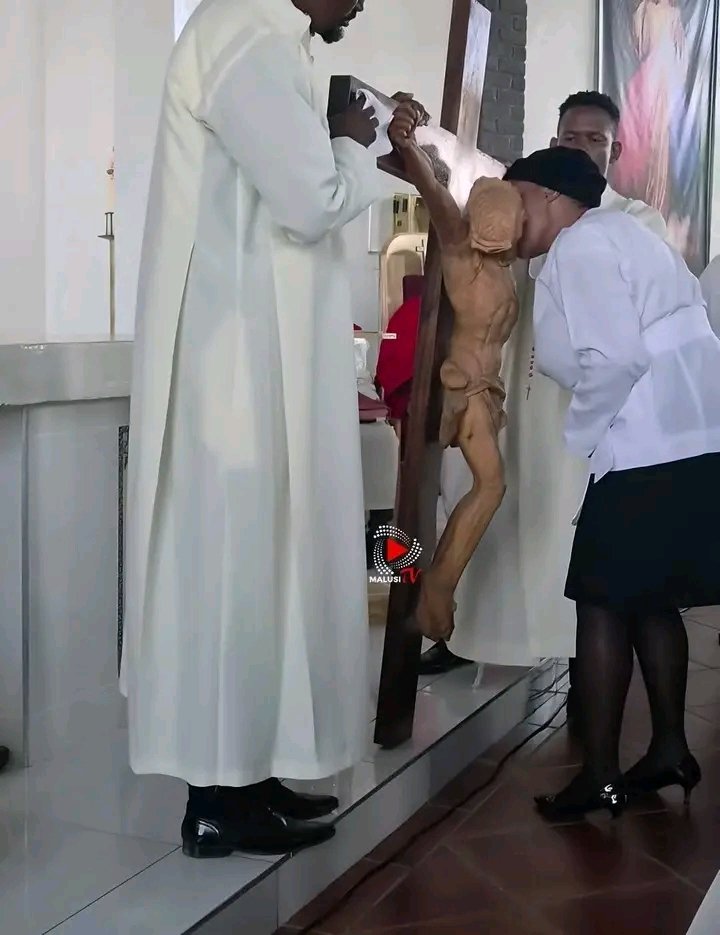 Sthe_99_'s tweet photo. Haybo nenzan lapho ku Good Friday 😳
#EasterRound https://t.co/jUXzZafAzX