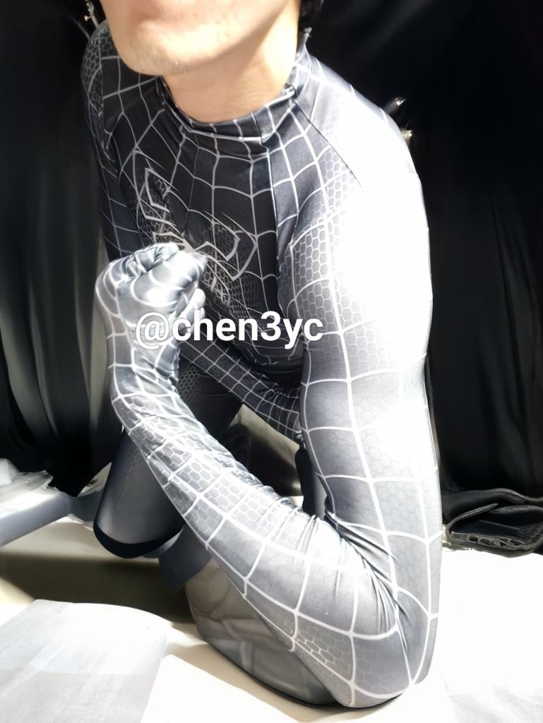 chen3yc's tweet photo. 小蜘蛛努力变大！#男大 #男研 #top #蜘蛛侠COS  #毒液蜘蛛侠 #男同 https://t.co/7b1xyDqwz5