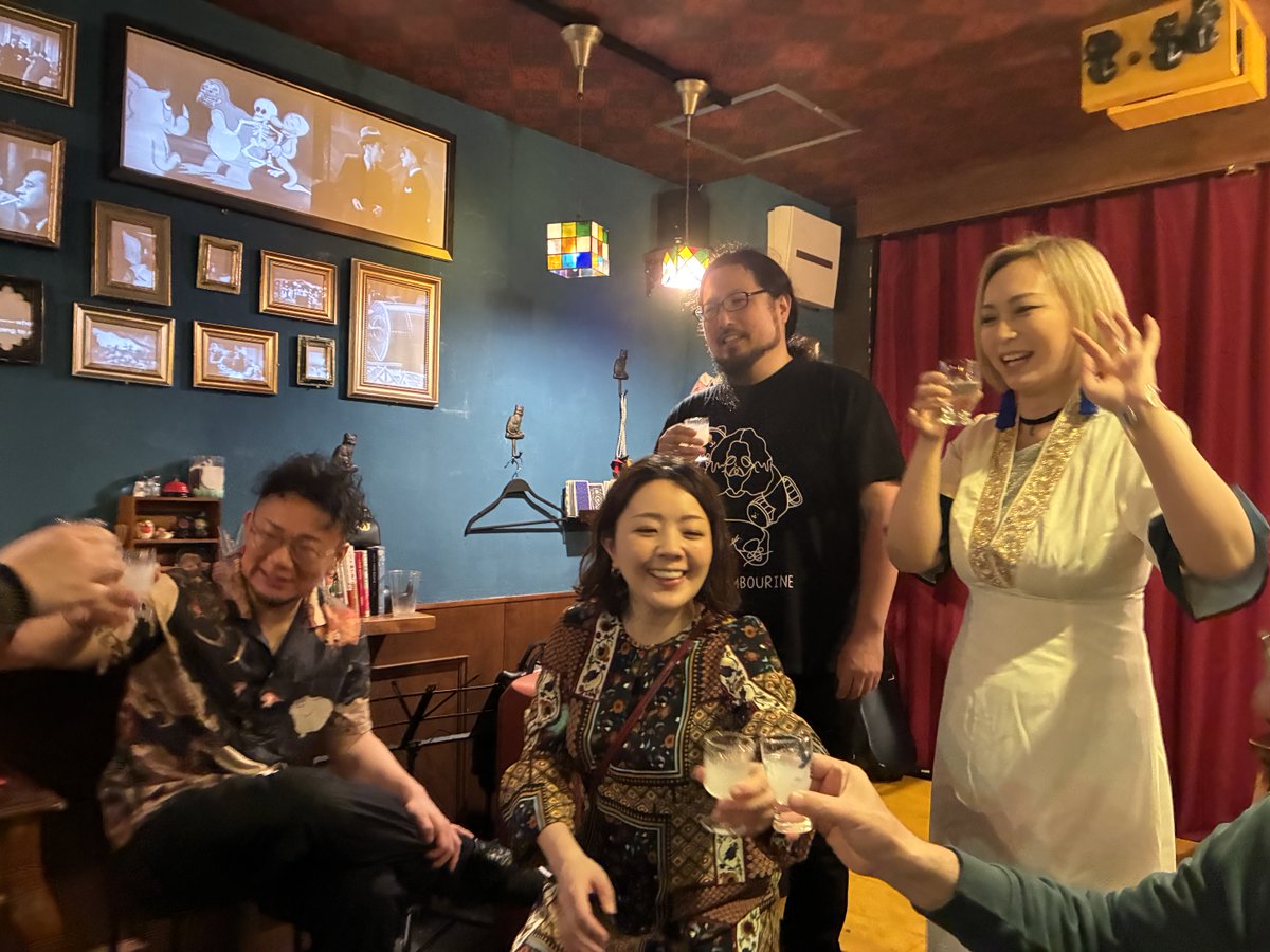 とっくう tweet media