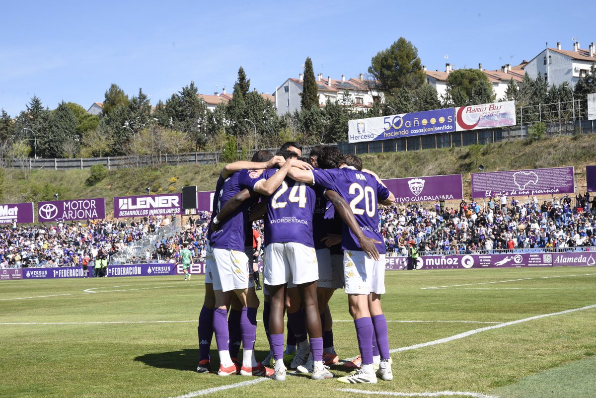 JorgeCasado89's tweet photo. Pasito a pasito 🦍💜🍍💪🏻

@deporguada https://t.co/mUUiUXIgeh