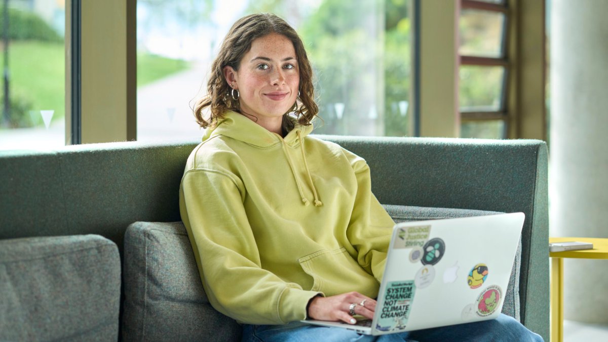 University of Stirling tweet media